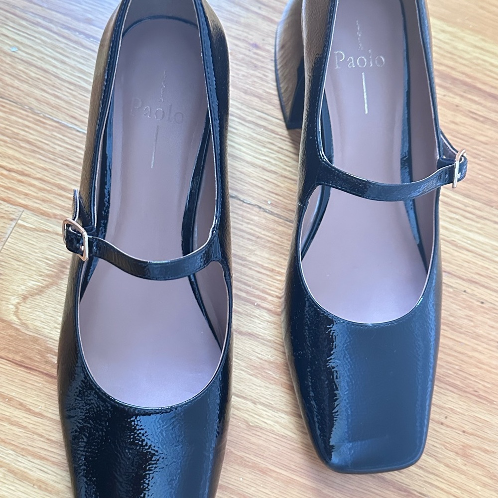 Paolo Black Heels with Patent Leather Finish